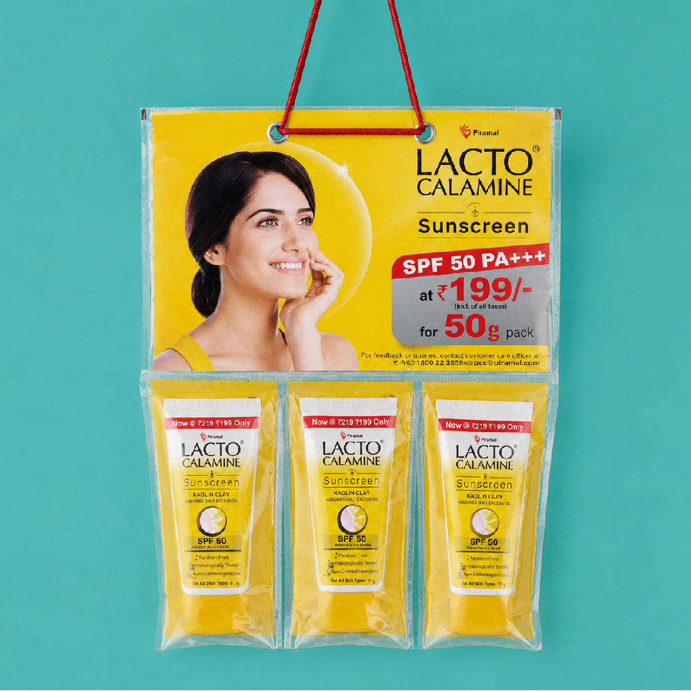 Display Danglers Pouches 6 Display Danglers Gusseted Pouches Manufacturer in Mumbai